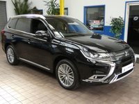 USED 2020 20 MITSUBISHI OUTLANDER 2.4 PHEV EXCEED SAFETY 5d 222 BHP SAT NAV HEATED LEATHER REAR VIEW CAMERA PARKING SENSORS 1 OWNER SERVICE LOW MILES