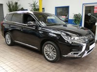 USED 2020 20 MITSUBISHI OUTLANDER 2.4 PHEV EXCEED SAFETY 5d 222 BHP SAT NAV HEATED LEATHER REAR VIEW CAMERA PARKING SENSORS 1 OWNER SERVICE LOW MILES