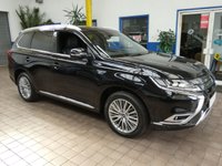 USED 2020 20 MITSUBISHI OUTLANDER 2.4 PHEV EXCEED SAFETY 5d 222 BHP SAT NAV HEATED LEATHER REAR VIEW CAMERA PARKING SENSORS 1 OWNER SERVICE LOW MILES
