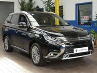 USED 2020 20 MITSUBISHI OUTLANDER 2.4 PHEV EXCEED SAFETY 5d 222 BHP SAT NAV HEATED LEATHER REAR VIEW CAMERA PARKING SENSORS 1 OWNER SERVICE LOW MILES