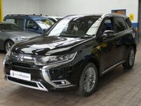 USED 2020 20 MITSUBISHI OUTLANDER 2.4 PHEV EXCEED SAFETY 5d 222 BHP SAT NAV HEATED LEATHER REAR VIEW CAMERA PARKING SENSORS 1 OWNER SERVICE LOW MILES