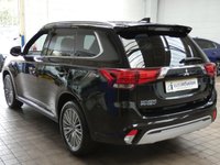 USED 2020 20 MITSUBISHI OUTLANDER 2.4 PHEV EXCEED SAFETY 5d 222 BHP SAT NAV HEATED LEATHER REAR VIEW CAMERA PARKING SENSORS 1 OWNER SERVICE LOW MILES
