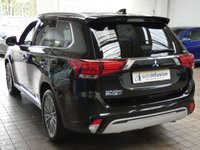 USED 2020 20 MITSUBISHI OUTLANDER 2.4 PHEV EXCEED SAFETY 5d 222 BHP SAT NAV HEATED LEATHER REAR VIEW CAMERA PARKING SENSORS 1 OWNER SERVICE LOW MILES