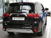 USED 2020 20 MITSUBISHI OUTLANDER 2.4 PHEV EXCEED SAFETY 5d 222 BHP SAT NAV HEATED LEATHER REAR VIEW CAMERA PARKING SENSORS 1 OWNER SERVICE LOW MILES