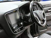 USED 2020 20 MITSUBISHI OUTLANDER 2.4 PHEV EXCEED SAFETY 5d 222 BHP SAT NAV HEATED LEATHER REAR VIEW CAMERA PARKING SENSORS 1 OWNER SERVICE LOW MILES