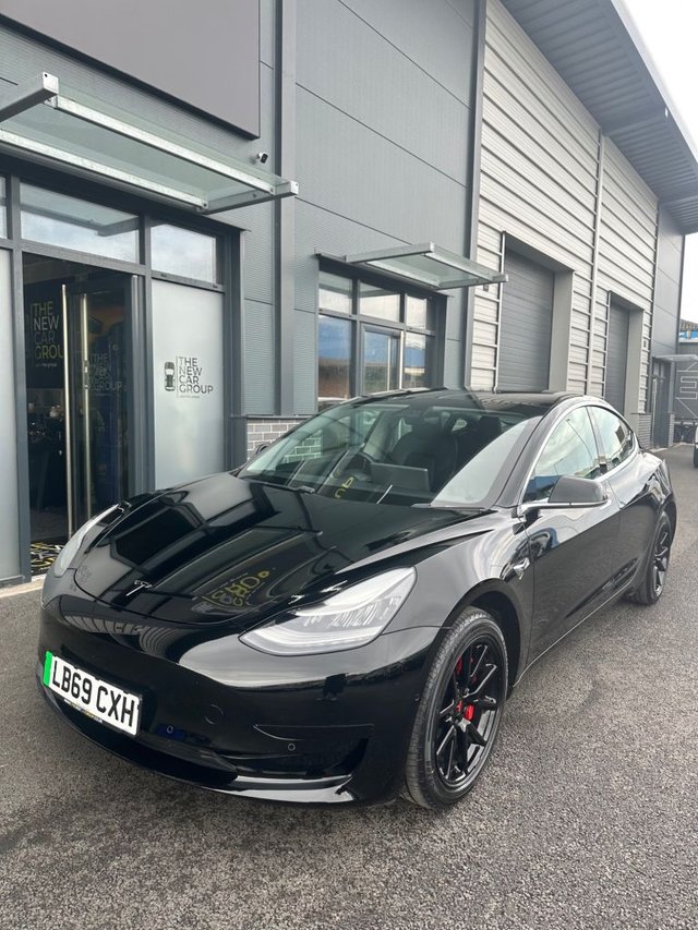 2019 69 Tesla Model 3 STANDARD RANGE PLUS 4d 302 BHP