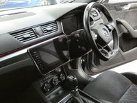 USED 2020 70 SKODA SUPERB 1.4 SPORTLINE PLUS IV DSG 5d 215 BHP SAT NAV HEATED SEATS HEATED STEERING WHEEL PART LEATHER CRUISE CONTROL PARKING SENSORS FACTORY TOW BAR 1 OWNER EXCELLENT SERVICE HISTORY WARRANTY