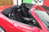 USED 2018 18 FIAT 124 1.4 SPIDER MULTIAIR CLASSICA 2d 139 BHP ONLY 22,000 MILES