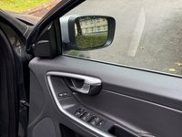 USED 2015 15 VOLVO XC60 2.0 D4 R-DESIGN LUX NAV 5d 178 BHP 
