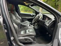 USED 2015 15 VOLVO XC60 2.0 D4 R-DESIGN LUX NAV 5d 178 BHP 