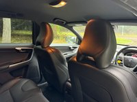 USED 2015 15 VOLVO XC60 2.0 D4 R-DESIGN LUX NAV 5d 178 BHP 