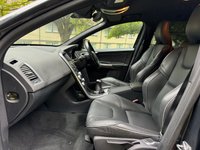 USED 2015 15 VOLVO XC60 2.0 D4 R-DESIGN LUX NAV 5d 178 BHP 