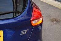 USED 2015 15 FORD FOCUS 2.0 ST-2 5d 247 BHP FSH-USB-AUX-ULEZ-CAZ-LOWMILES