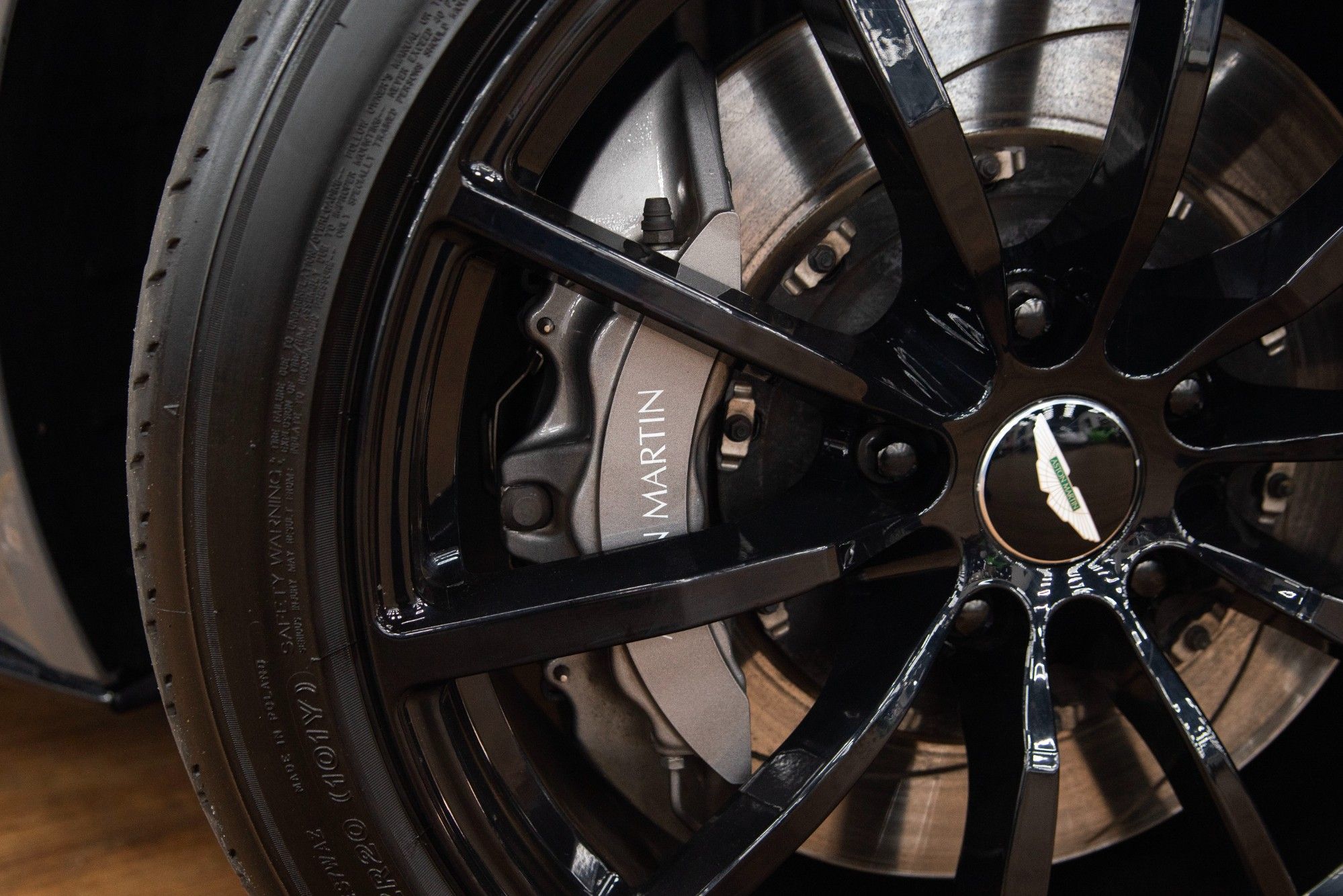 USED 2019 19 ASTON MARTIN DB11 5.2 AMR V12 