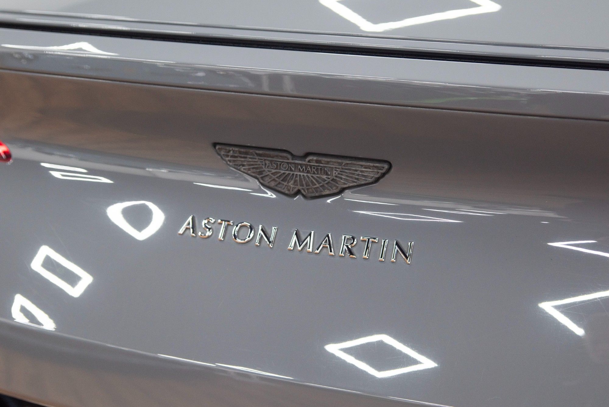 USED 2019 19 ASTON MARTIN DB11 5.2 AMR V12 