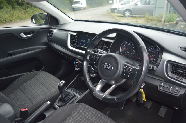 2018 KIA STONIC 2018 1.0 2 ISG 5d 118 BHP - Photo 3