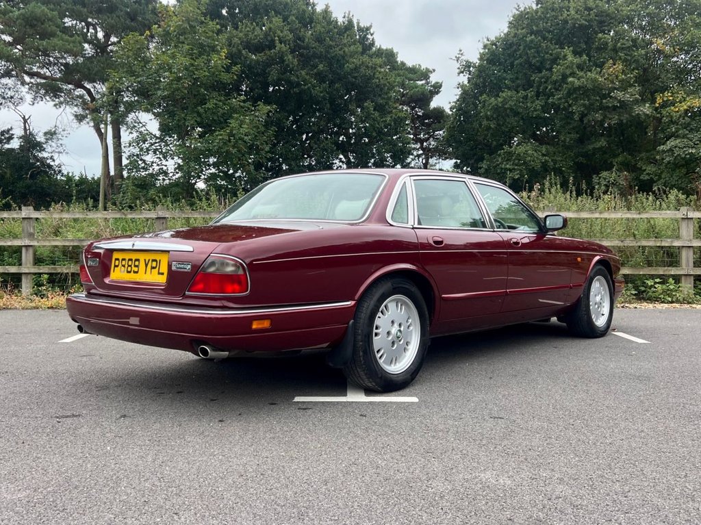 USED 1996 P JAGUAR XJ SOVEREIGN // 4d // 3200 216 BHP // px swap 