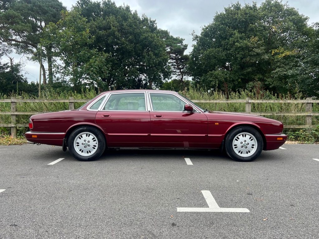 USED 1996 P JAGUAR XJ SOVEREIGN // 4d // 3200 216 BHP // px swap 