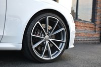 USED 2015 15 AUDI RS4 AVANT 4.2 RS4 AVANT FSI QUATTRO 5d 444 BHP PANORAMIC ROOF / SUZUKA GREY