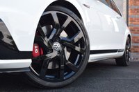 USED 2017 G VOLKSWAGEN GOLF 2.0 GTI CLUBSPORT EDITION 40 DSG 3d 261 BHP DCC / LEATHER / DYNAUDIO