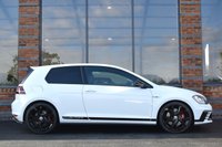 USED 2017 G VOLKSWAGEN GOLF 2.0 GTI CLUBSPORT EDITION 40 DSG 3d 261 BHP DCC / LEATHER / DYNAUDIO