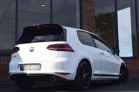 USED 2017 G VOLKSWAGEN GOLF 2.0 GTI CLUBSPORT EDITION 40 DSG 3d 261 BHP DCC / LEATHER / DYNAUDIO