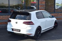 USED 2017 G VOLKSWAGEN GOLF 2.0 GTI CLUBSPORT EDITION 40 DSG 3d 261 BHP DCC / LEATHER / DYNAUDIO