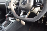USED 2017 G VOLKSWAGEN GOLF 2.0 GTI CLUBSPORT EDITION 40 DSG 3d 261 BHP DCC / LEATHER / DYNAUDIO
