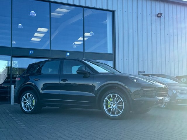 2019 PORSCHE CAYENNE 3.0 V6 5d 456 BHP - Photo 12