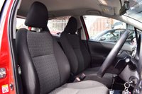 USED 2013 13 TOYOTA YARIS 1.3 VVT-I TR 5d 98 BHP FTSH-RCAM-BTOOTH-USBAUX-AUTO