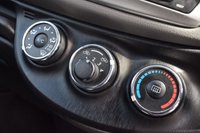 USED 2013 13 TOYOTA YARIS 1.3 VVT-I TR 5d 98 BHP FTSH-RCAM-BTOOTH-USBAUX-AUTO