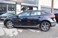 USED 2015 65 VOLVO V40 2.0 D2 CROSS COUNTRY LUX 5d 118 BHP We At Radley Motor Company, Are Proud  To Offer You This 2015 (65) Volvo V40 Cross Country 2.0 D2 Lux Euro 6 (s/s) 5dr Having Covered 129000 miles.