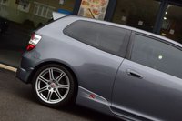 USED 2005 05 HONDA CIVIC 2.0 TYPE-R 3d 200 BHP 