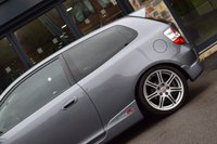 USED 2005 05 HONDA CIVIC 2.0 TYPE-R 3d 200 BHP 