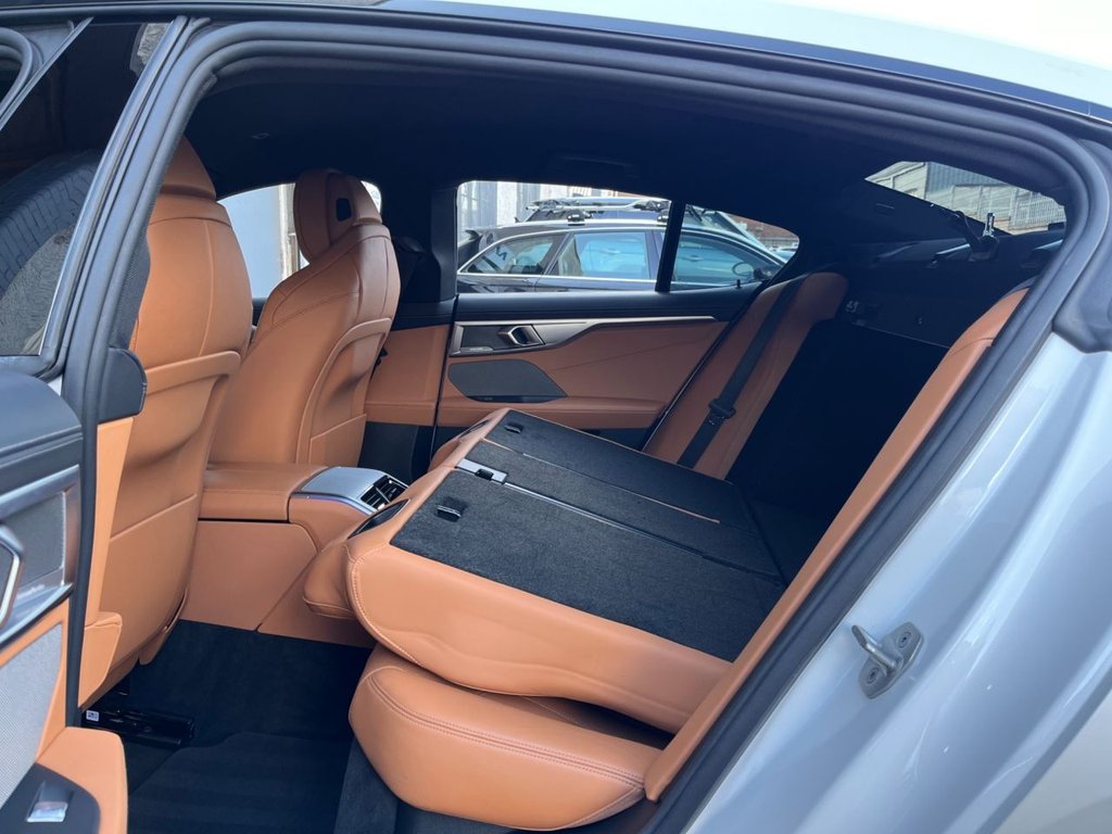 USED 2020 70 BMW 8 SERIES 3.0 840I 4d 336 BHP 
