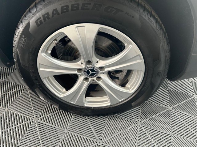 2017 Mercedes-Benz GLC-CLASS - Photo 9