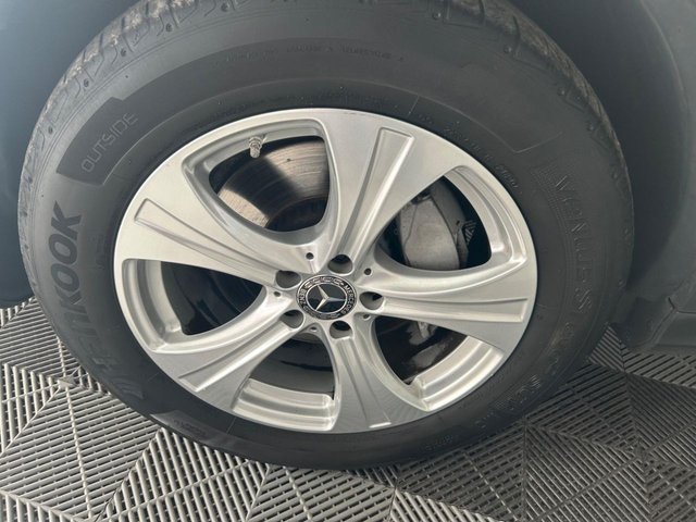 2017 Mercedes-Benz GLC-CLASS - Photo 10