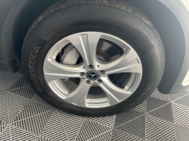 2017 Mercedes-Benz GLC-CLASS - Photo 12