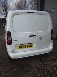 USED 2020 69 VAUXHALL COMBO 1.5 L1H1 2300 SPORTIVE S/S 101 BHP 