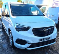 USED 2020 69 VAUXHALL COMBO 1.5 L1H1 2300 SPORTIVE S/S 101 BHP 