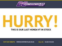 USED 1998 R HONDA VT1100 All the way from Idaho USA, a really beauty with pin stripe graphics JUST 1 FORMER KEEPER WITH STUNNING PAINT WORK