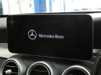USED 2020 20 MERCEDES-BENZ C-CLASS 2.0 C 300 D AMG LINE EDITION 4d 242 BHP SAT NAV HEATED LEATHER REAR VIEW CAMERA CRUISE CONTROL PARKING SENSORS 1 OWNER SERVICE HISTORY GENUINE LOW MILES