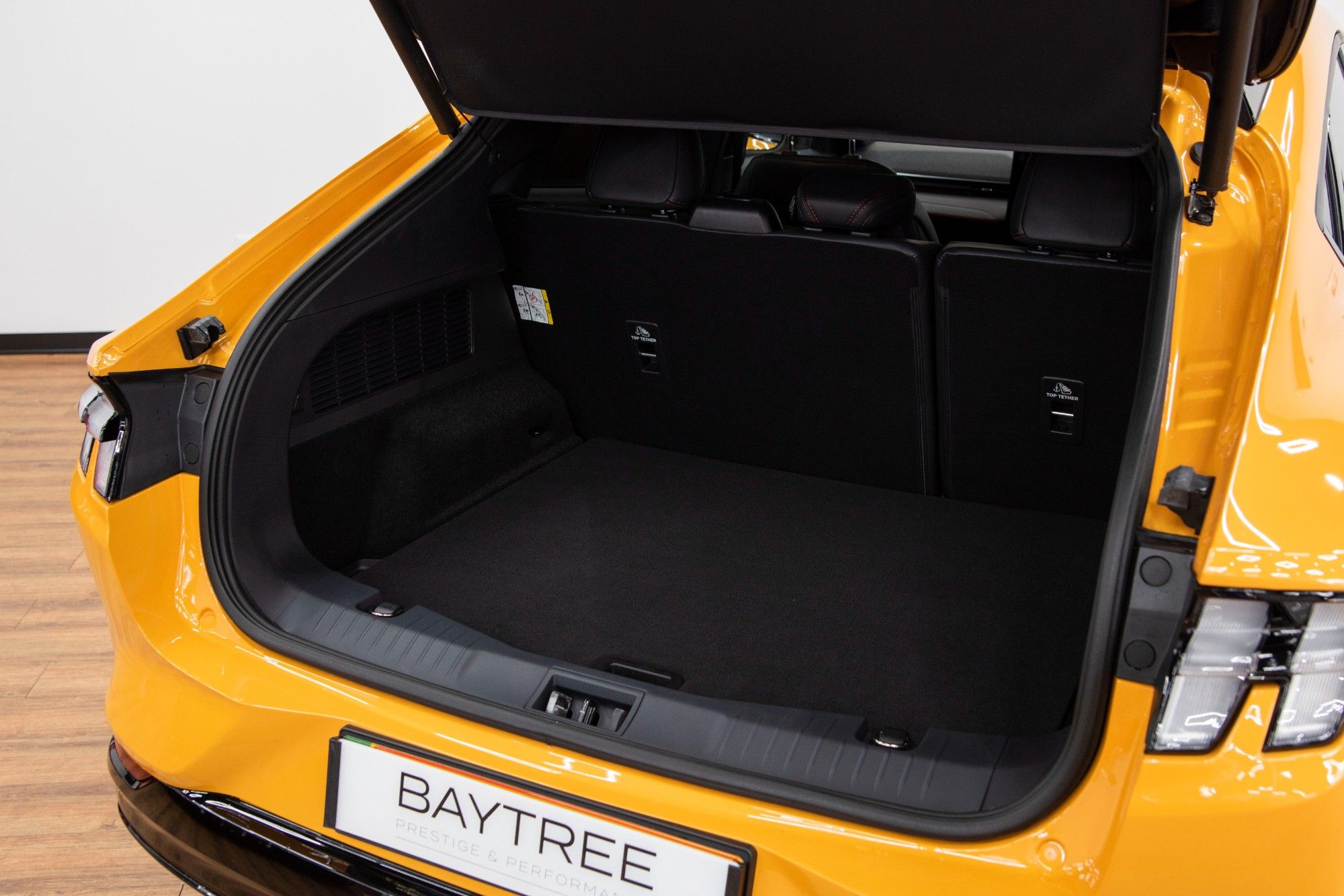 USED FORD MUSTANG MACH-E 