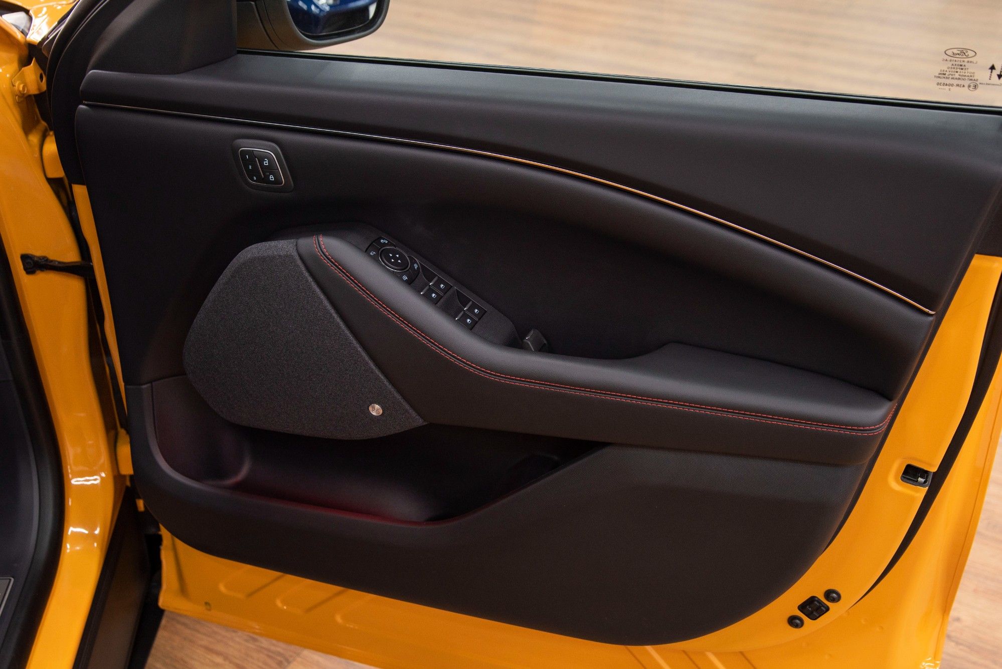 USED FORD MUSTANG MACH-E 