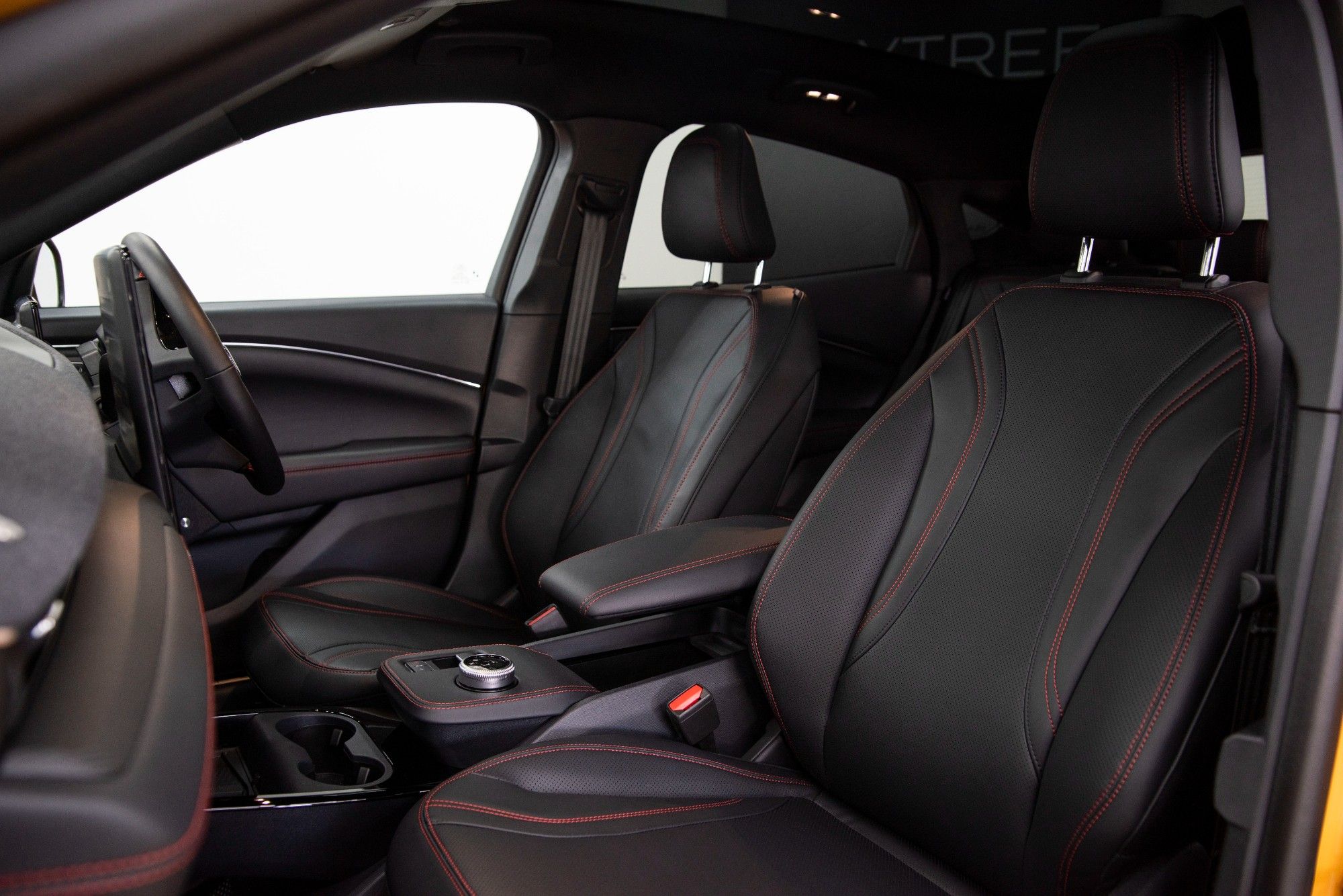 USED FORD MUSTANG MACH-E 
