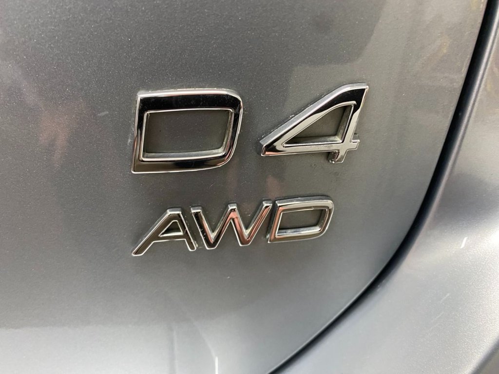 USED 2014 64 VOLVO XC60 2.4 D4 R-DESIGN LUX NAV AWD 5d 178 BHP GREAT SPECIFICATION R DESIGN XC60