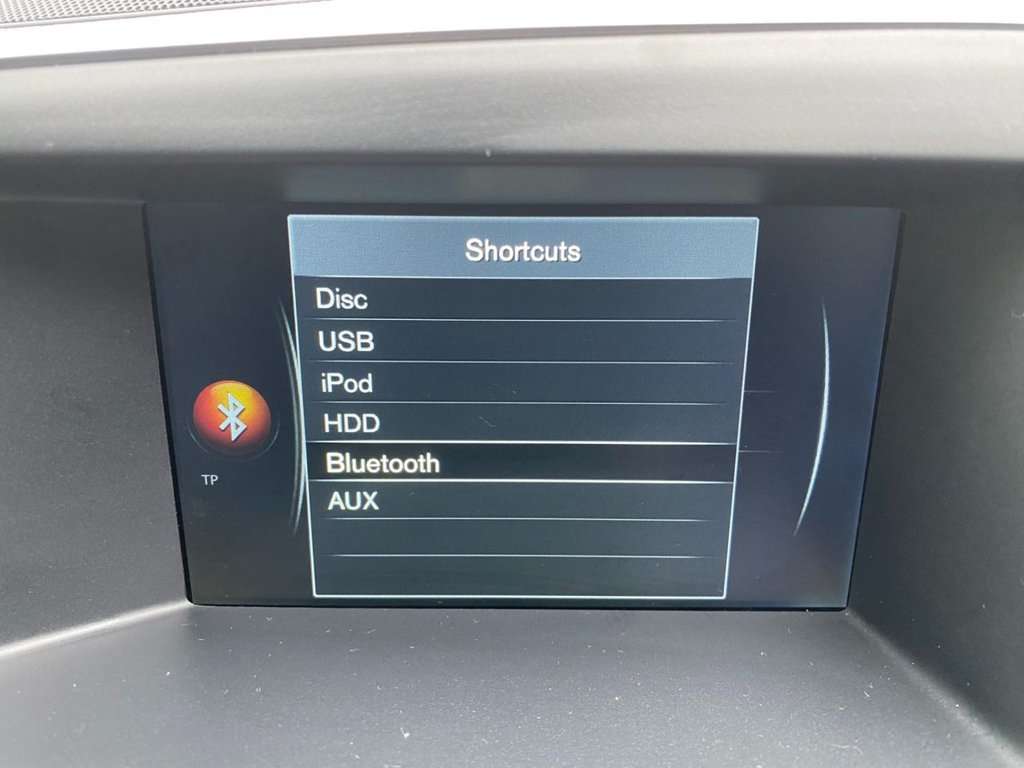 USED 2014 64 VOLVO XC60 2.4 D4 R-DESIGN LUX NAV AWD 5d 178 BHP GREAT SPECIFICATION R DESIGN XC60