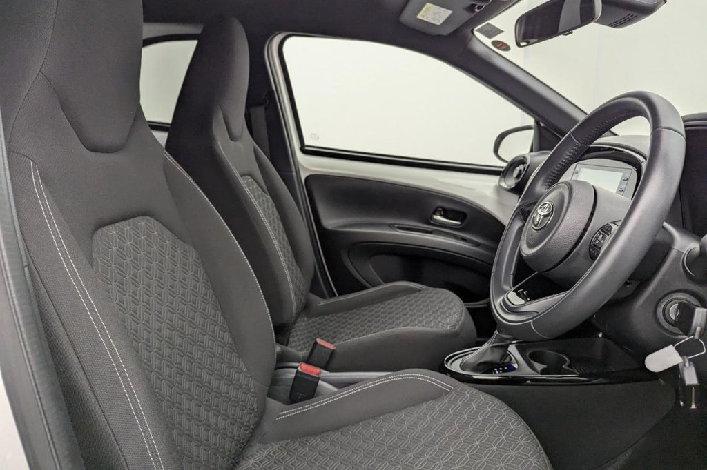 USED 2023 23 TOYOTA AYGO X 1.0 VVT-I EDGE 5d 71 BHP all round low running costs