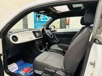USED 2013 13 VOLKSWAGEN BEETLE 1.6 DESIGN TDi BLUEMOTION TECHNOLOGY PANORAMIC 3 DOOR 104 BHP 8 SERVICES TO 43,428 MILES &pound;35 TAX