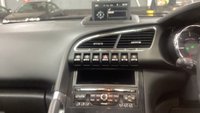 USED 2014 14 PEUGEOT 3008 1.6 E-HDI ALLURE 5d 115 BHP 